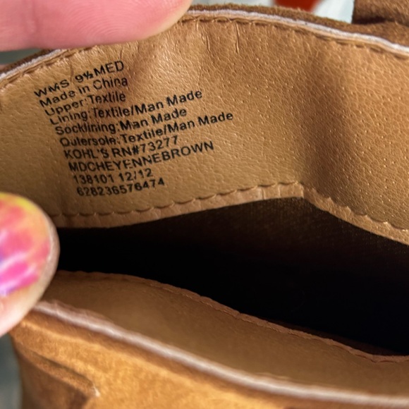 Mudd 9.5 medium women’s Cheyenne Brown faux suede boot - Picture 5 of 5